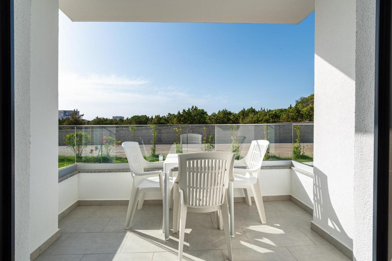 Villa Laura View Novalja Extérieur photo